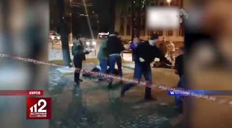Типичный вечер в Кирове: Массовая драка попала на видео!