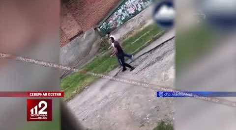 Разборка в Северной Осетии: Пистолет-пулемёт против кулаков. Видео!