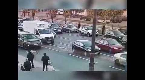В Петербурге расстреляли сбежавшего ЗеКа. Видео!