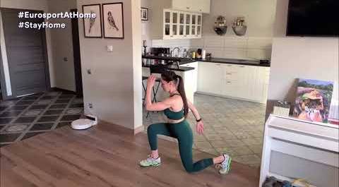 Биатлонистка Лариса Куклина показала, как тренироваться дома