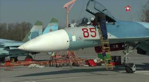 Истребители Су-27 Балтфлота провели учебный бой
