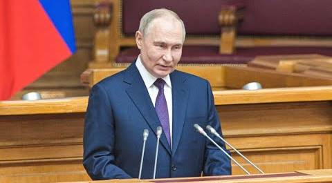 Путин: Законы должны быть четкими, понятными и эффективными