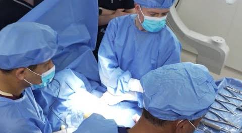Хирурги из России помогли коллегам из Узбекистана прооперировать ребенка со сколиозом