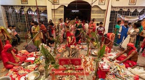 Религиозный праздник Акшая Тритья отметили в Индии массовыми свадьбами
