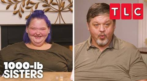 Amy and Chris Play A Cookie Game With Mystery Sauces | 1000-lb Sisters | TLC