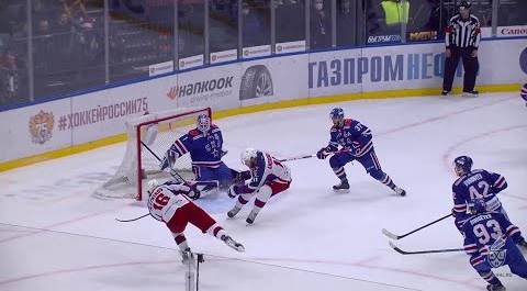 Plotnikov roofs one to double the lead