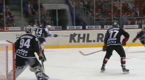 Rob Klinkhammer first KHL goal