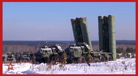 С-400 и истребители МиГ-31БМ стали «противниками» в масштабных учениях ПВО на Урале