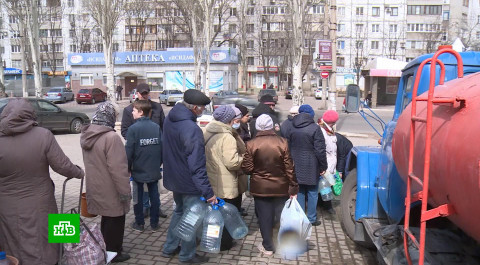В Донецке питьевой воды осталось на две недели