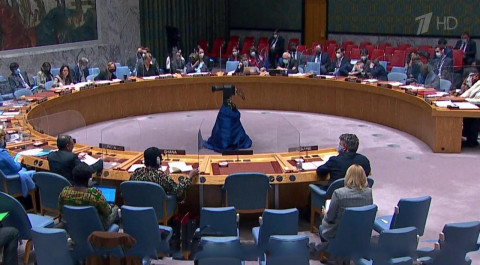 Василий Небензя на заседании Совета безопасности ООН поднял тему гуманитарных коридоров