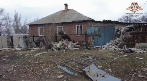 В Донецкой народной республике за 45 минут 40 украинских мин выпущены по трем населенным пунктам