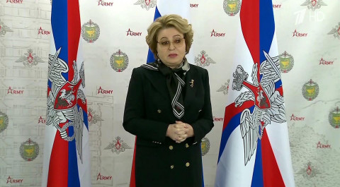 Валентина Матвиенко вручила медали участникам специальной военной операции по защите Донбасса