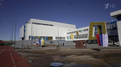 В Бурятии открыли одну из самых больших школ в России