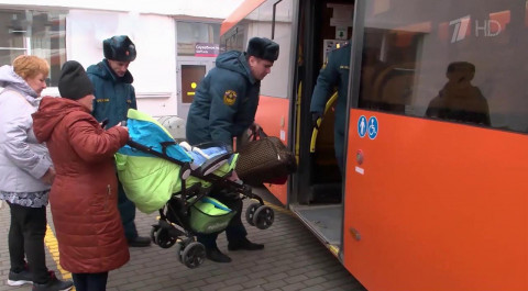 Больше 14 тысяч человек эвакуировали из ДНР и ЛНР российские военные