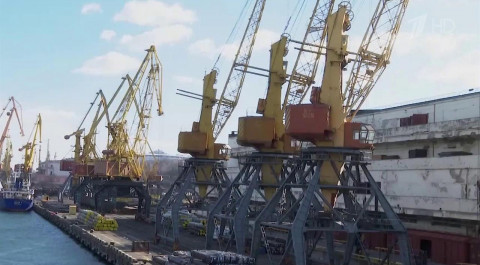 Украинские власти конфисковали контейнеры с продуктами, которые шли в Китай из Молдавии